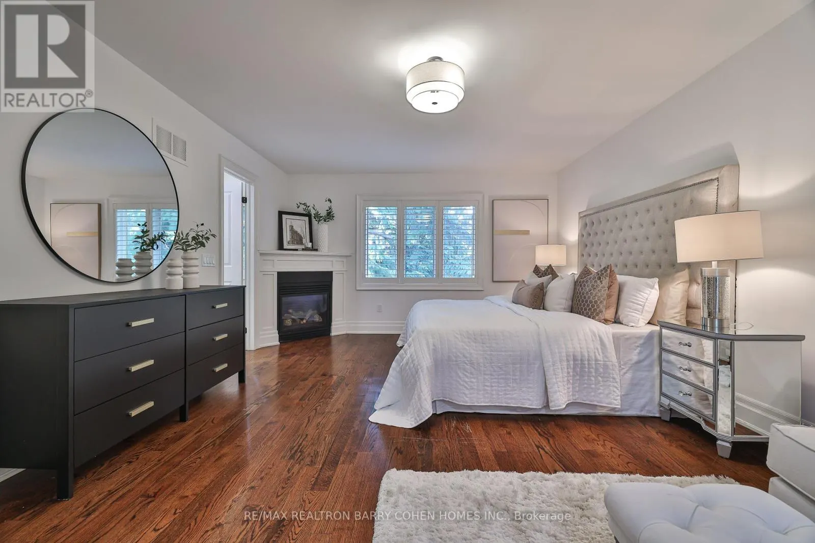 136 BOWOOD AVENUE