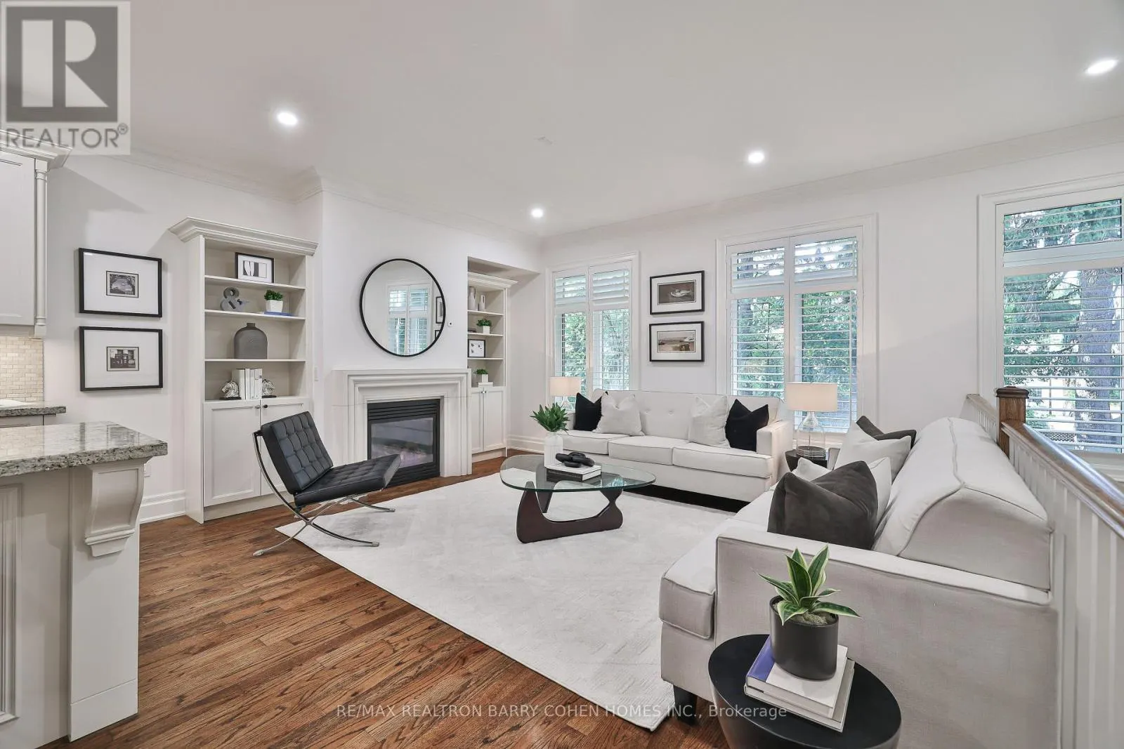 136 BOWOOD AVENUE