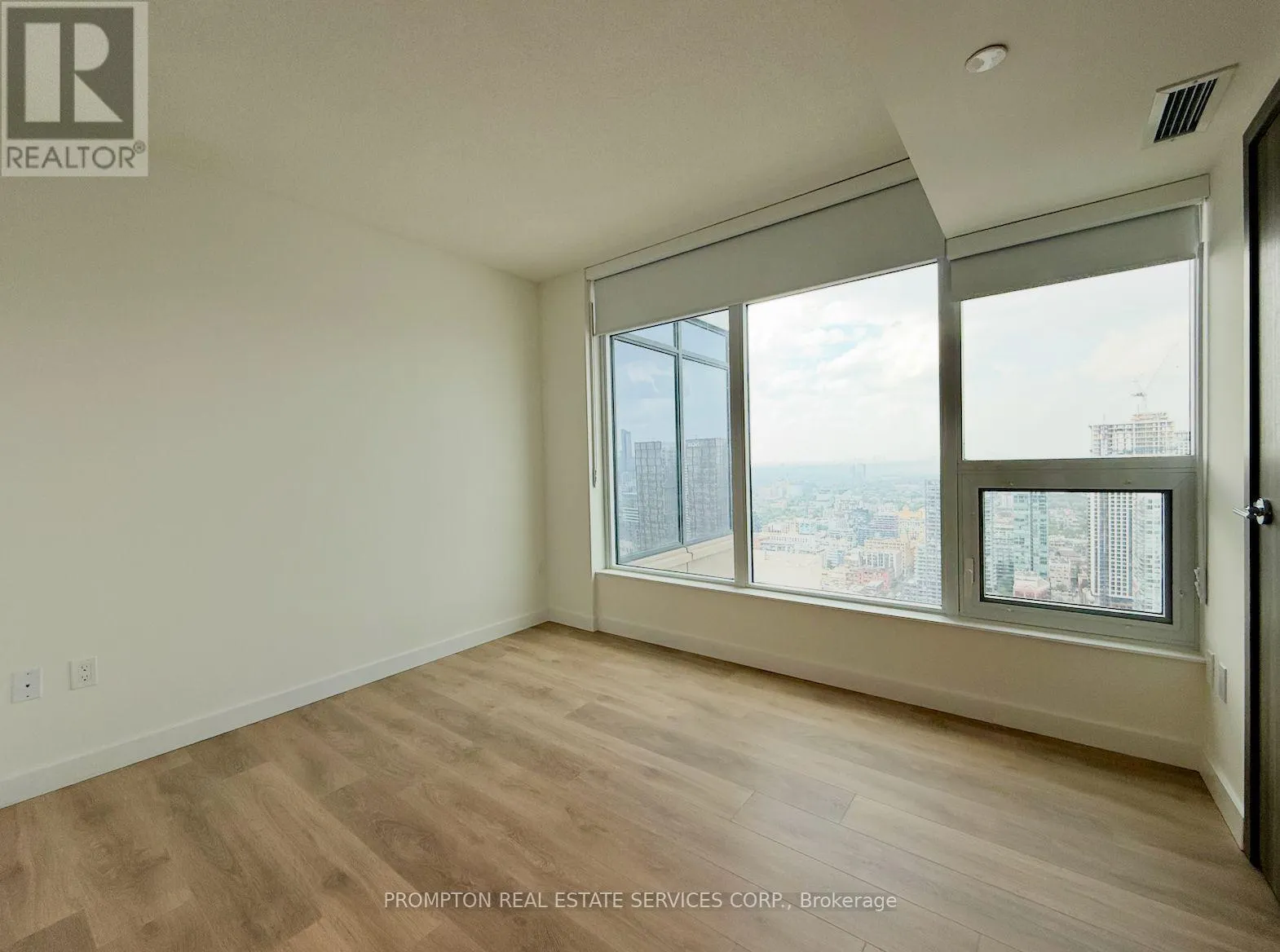 5203 - 1 CONCORD CITYPLACE WAY