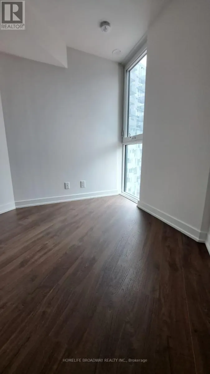 528 - 30 TRETTI WAY