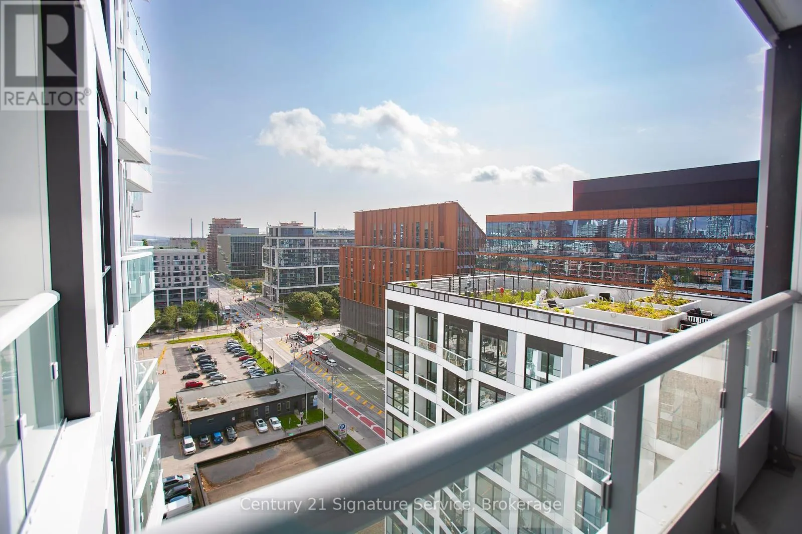 1310 - 15 RICHARDSON STREET