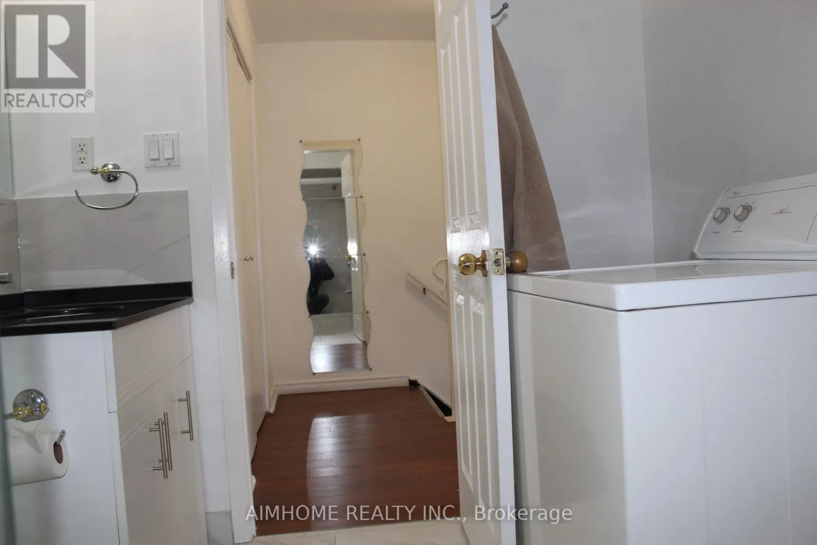 APT 1 - 1483 EGLINTON AVENUE W