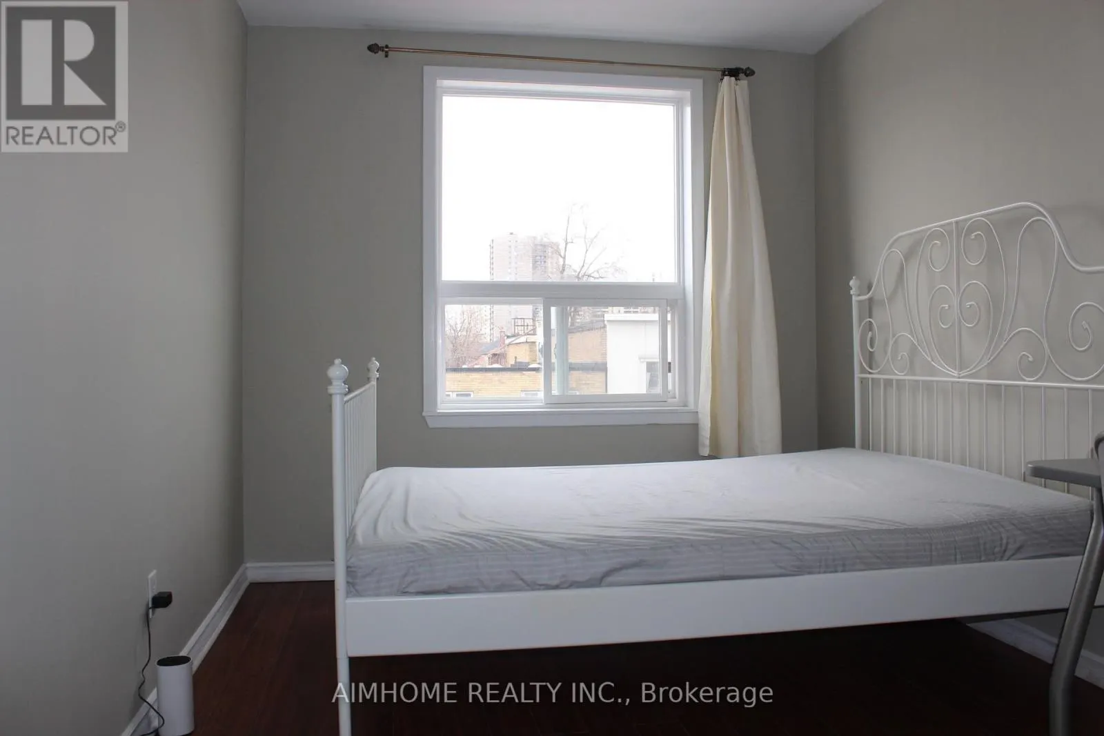 APT 1 - 1483 EGLINTON AVENUE W