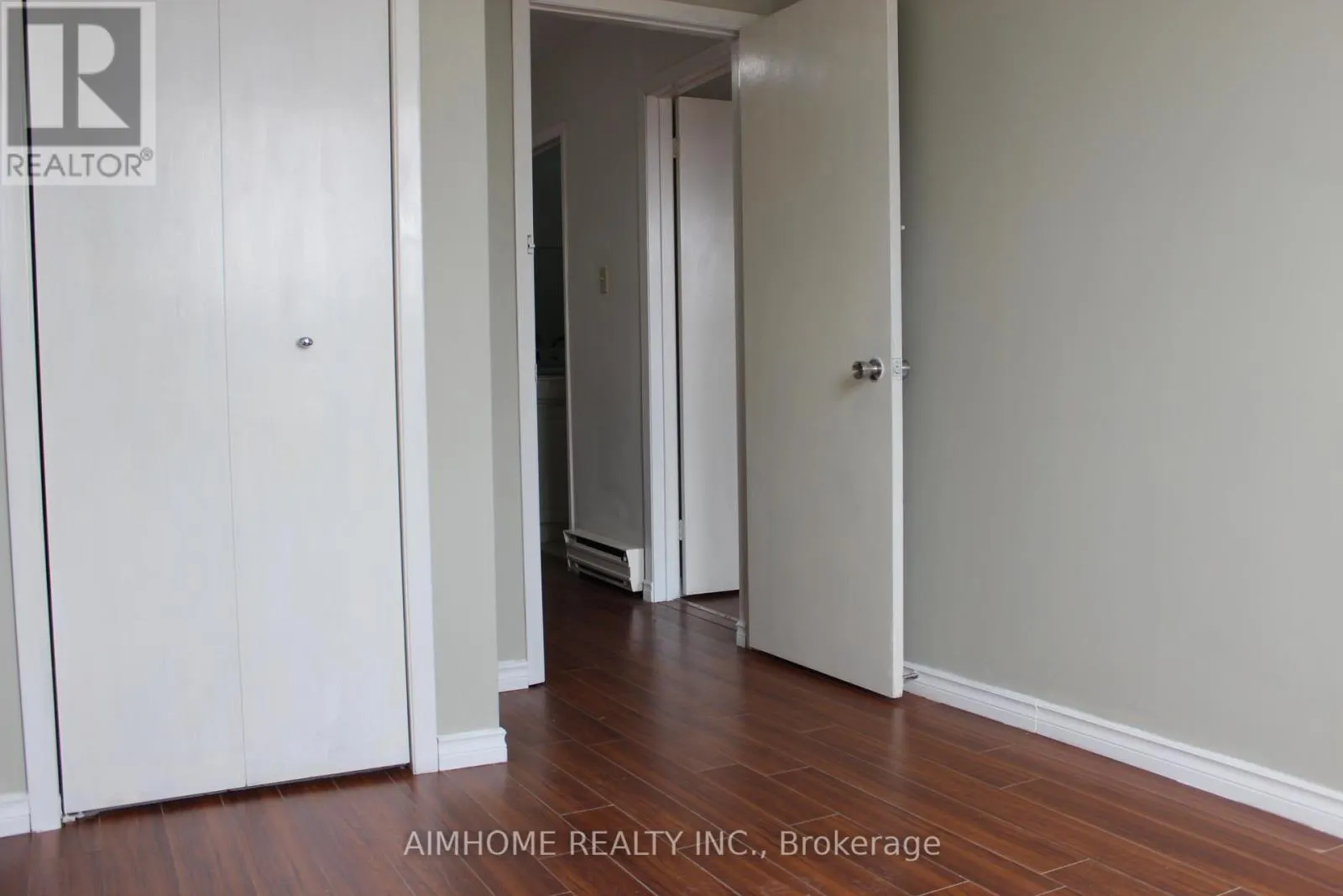 APT 2 - 1483 EGLINTON AVENUE W