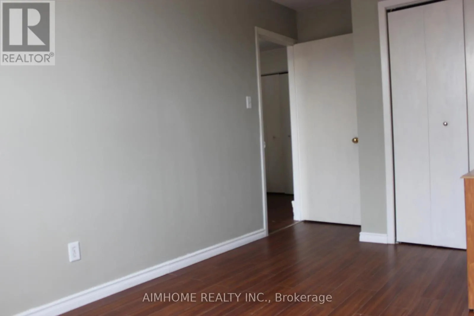 APT 2 - 1483 EGLINTON AVENUE W