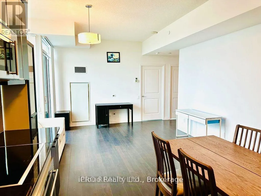 LP103 - 5162 YONGE STREET