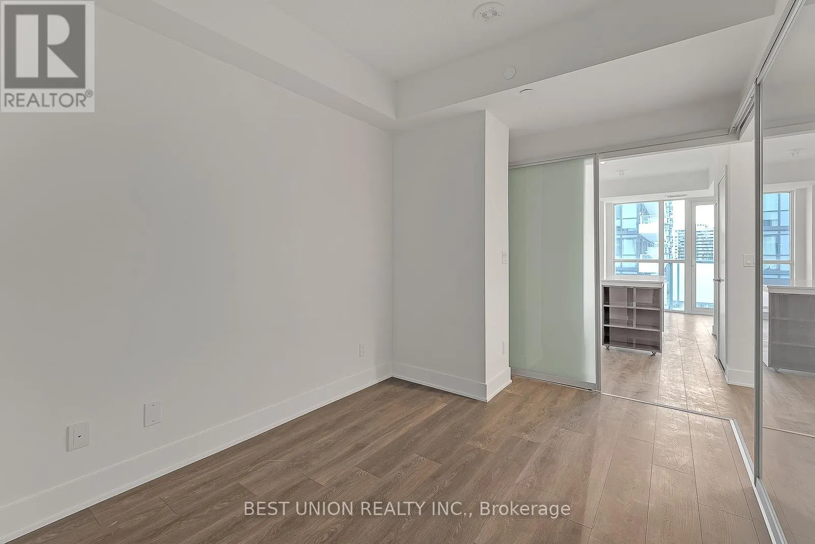 703 - 188 FAIRVIEW MALL DRIVE