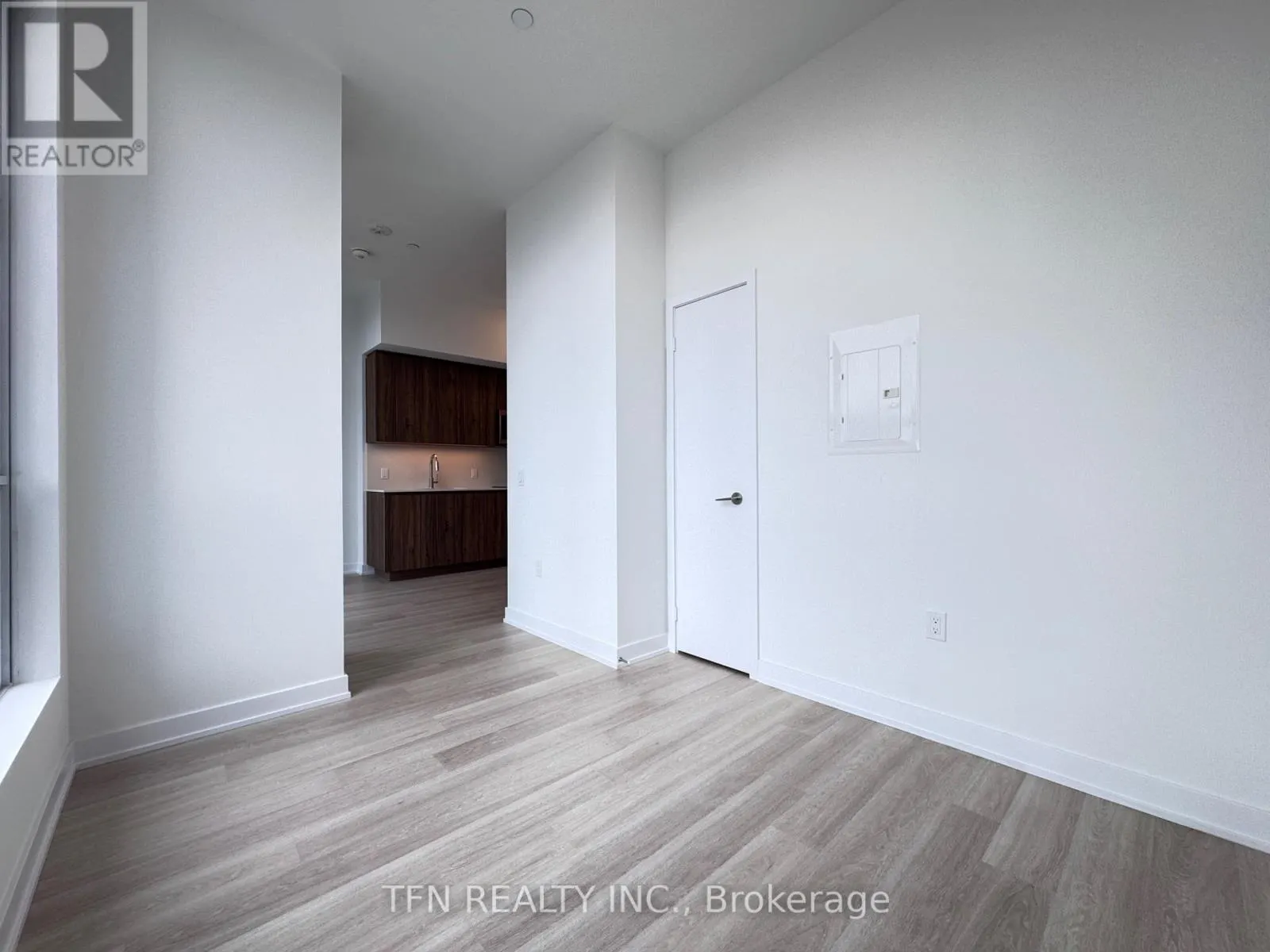 1202 - 15 RICHARDSON STREET