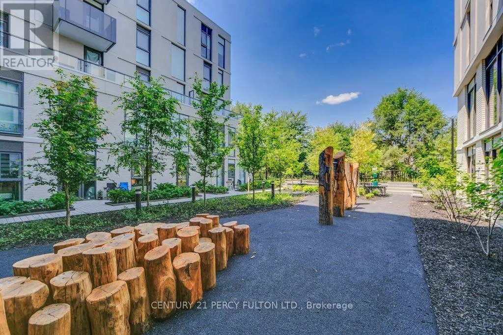 701 - 500 WILSON AVENUE