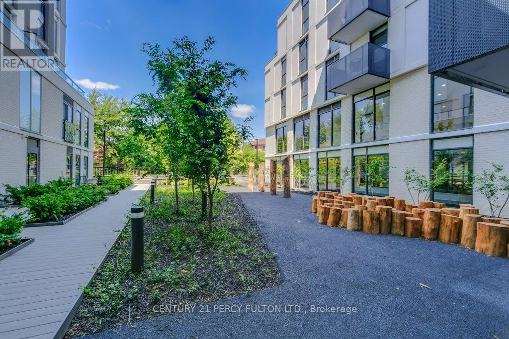 701 - 500 WILSON AVENUE