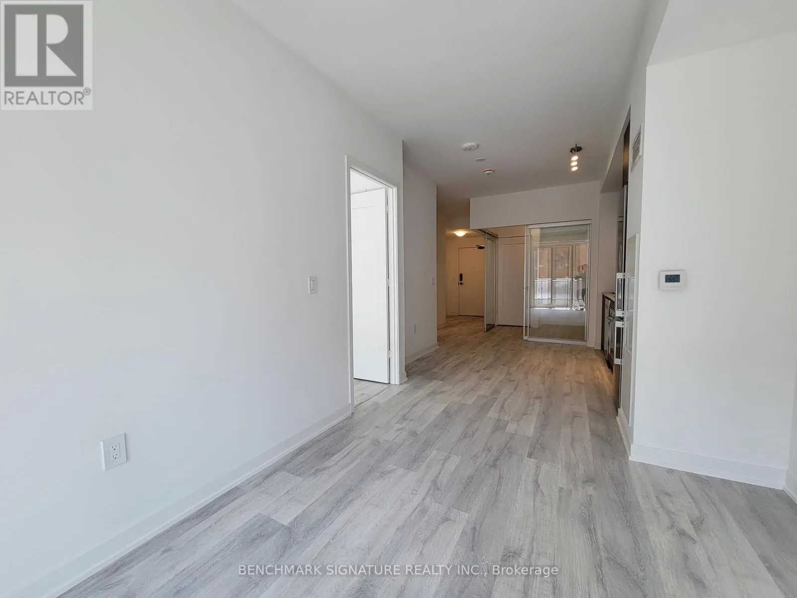 470 - 121 LOWER SHERBOURNE STREET