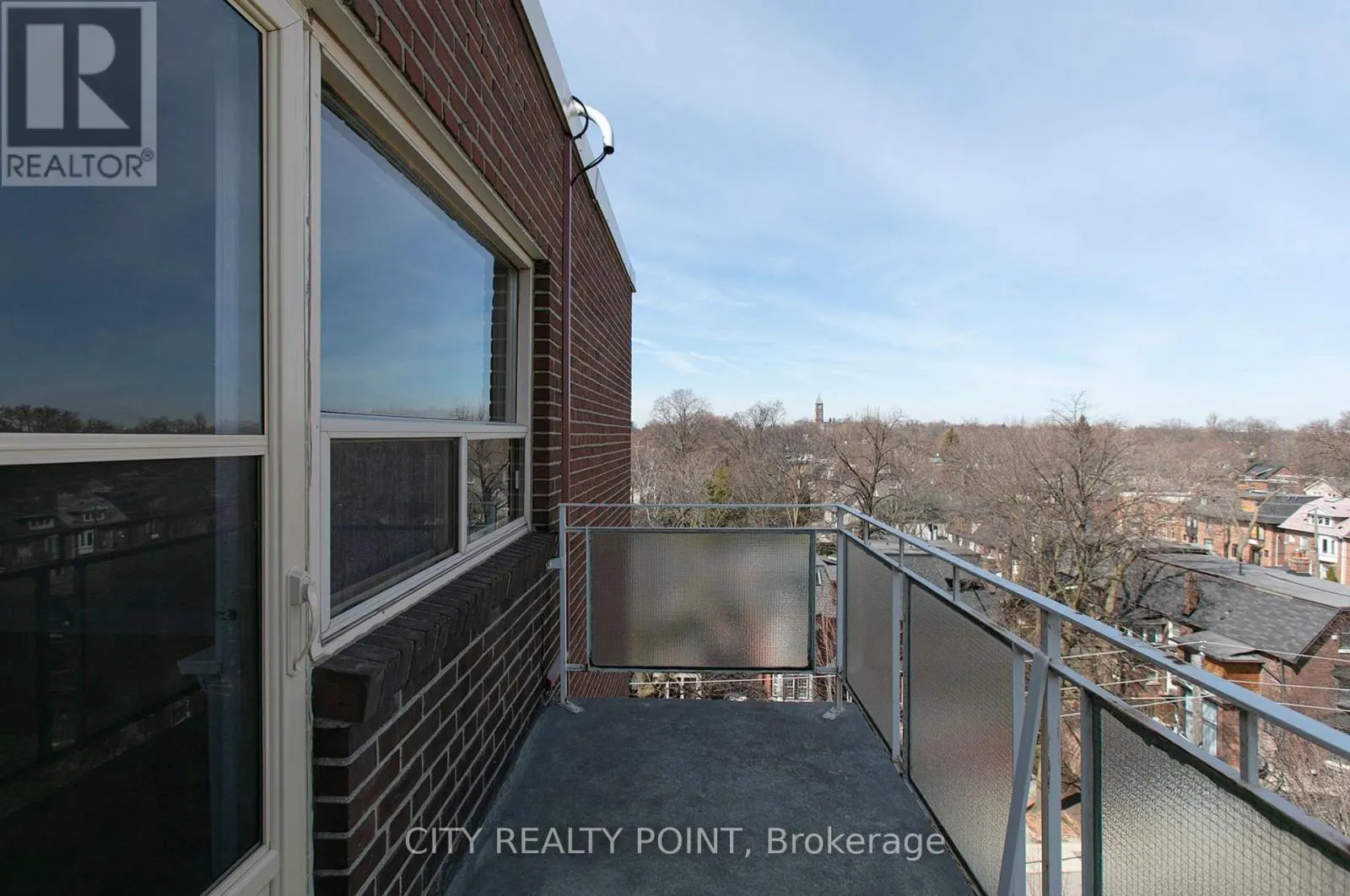 506 - 95 LAWTON BOULEVARD