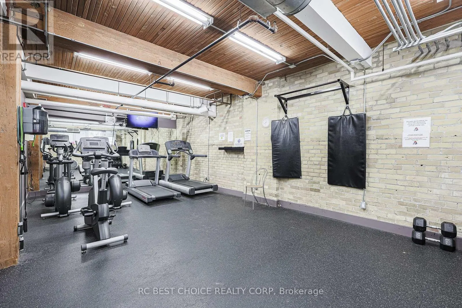 424 - 955 QUEEN STREET W