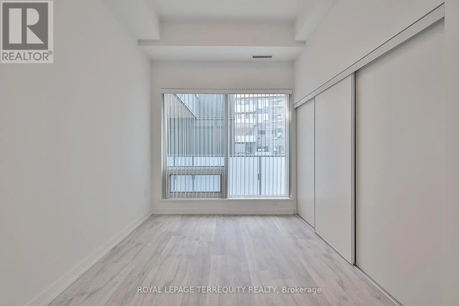 801 - 8 OLYMPIC GARDEN DRIVE