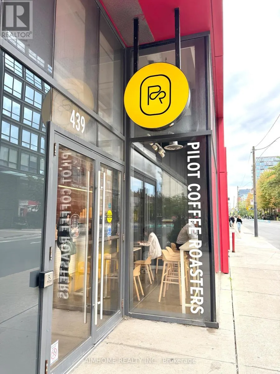 1201 - 435 RICHMOND STREET W