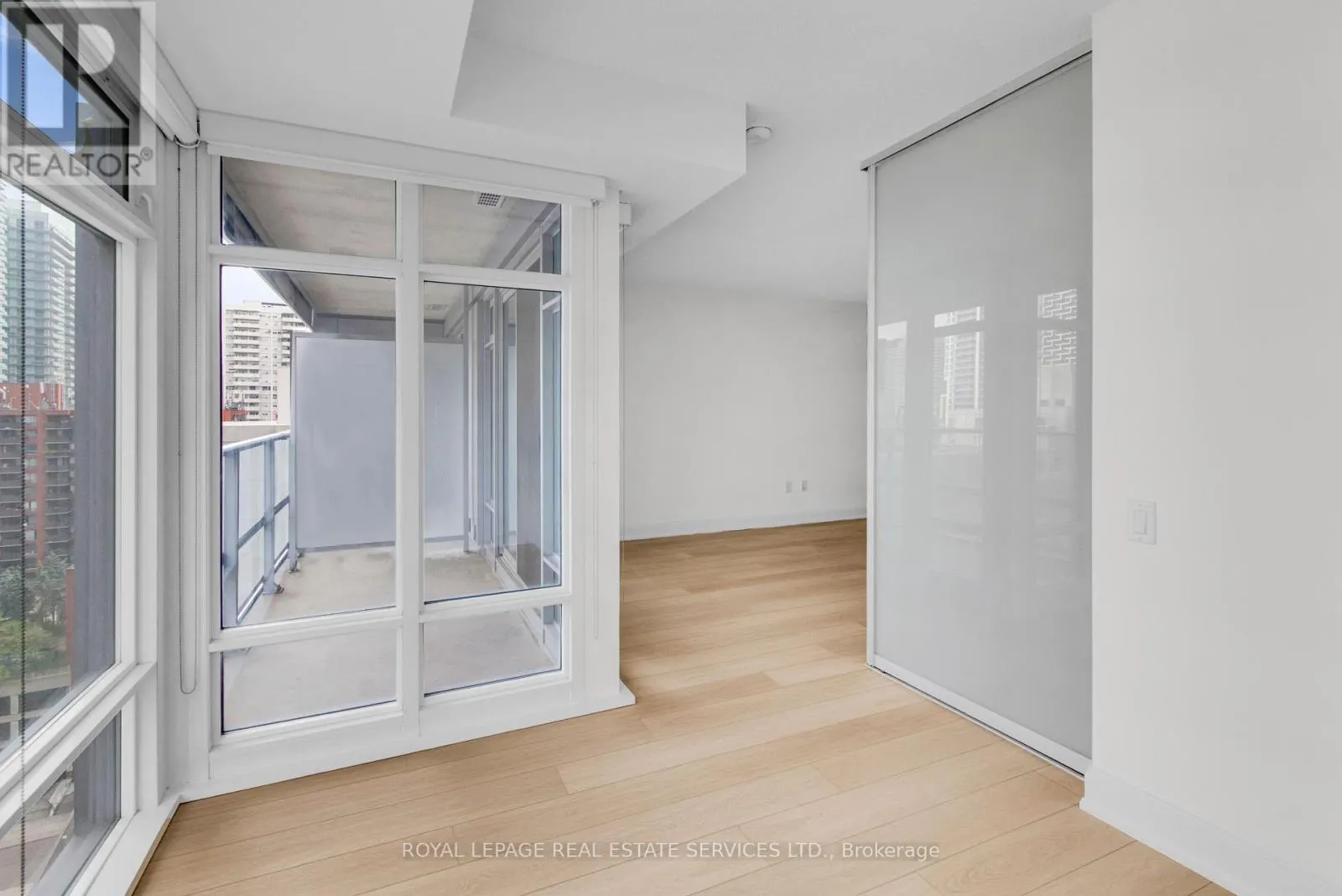 1909 - 2191 YONGE STREET