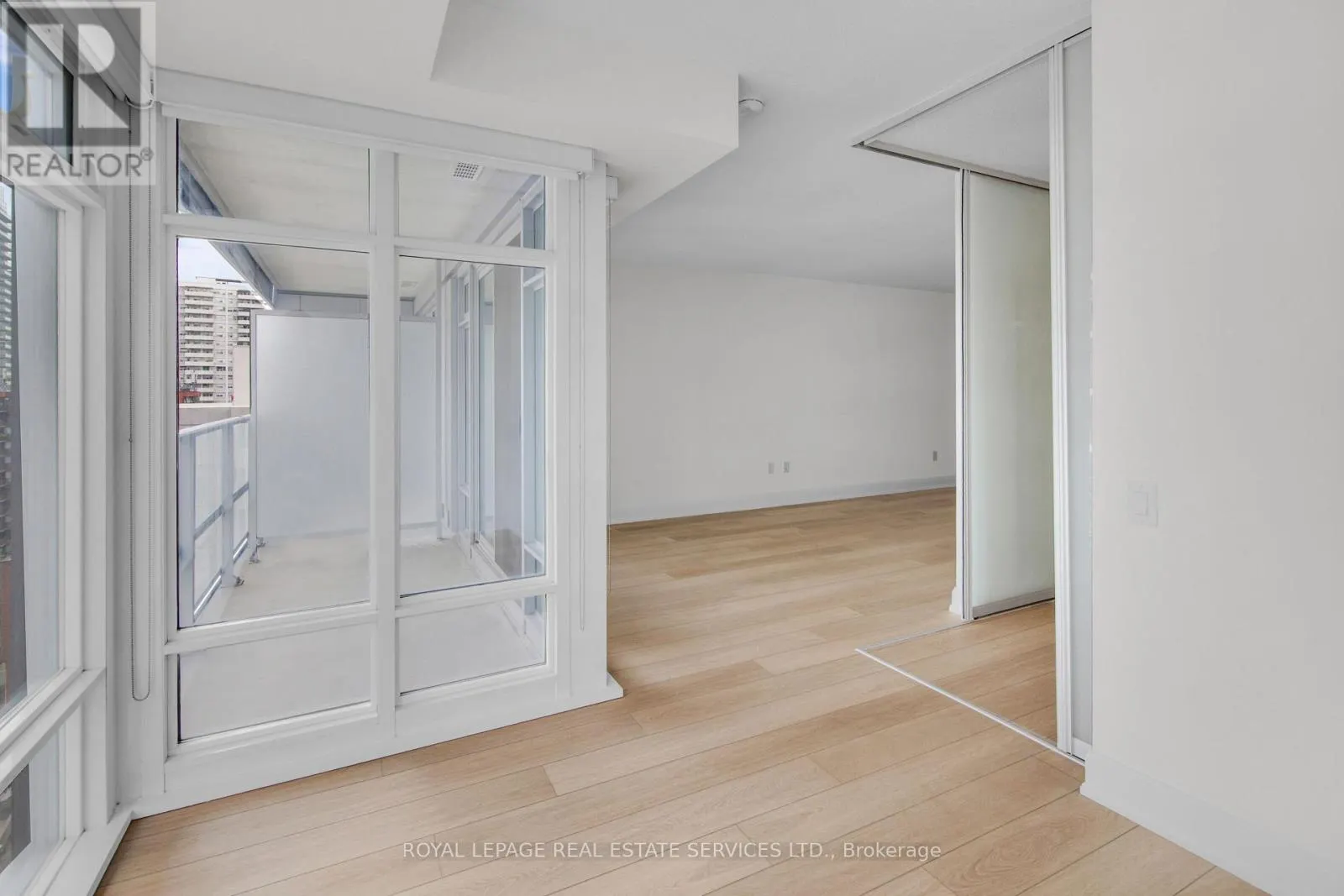 1909 - 2191 YONGE STREET
