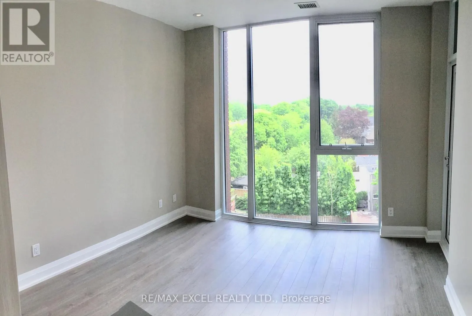 506 - 1 BELSIZE DRIVE