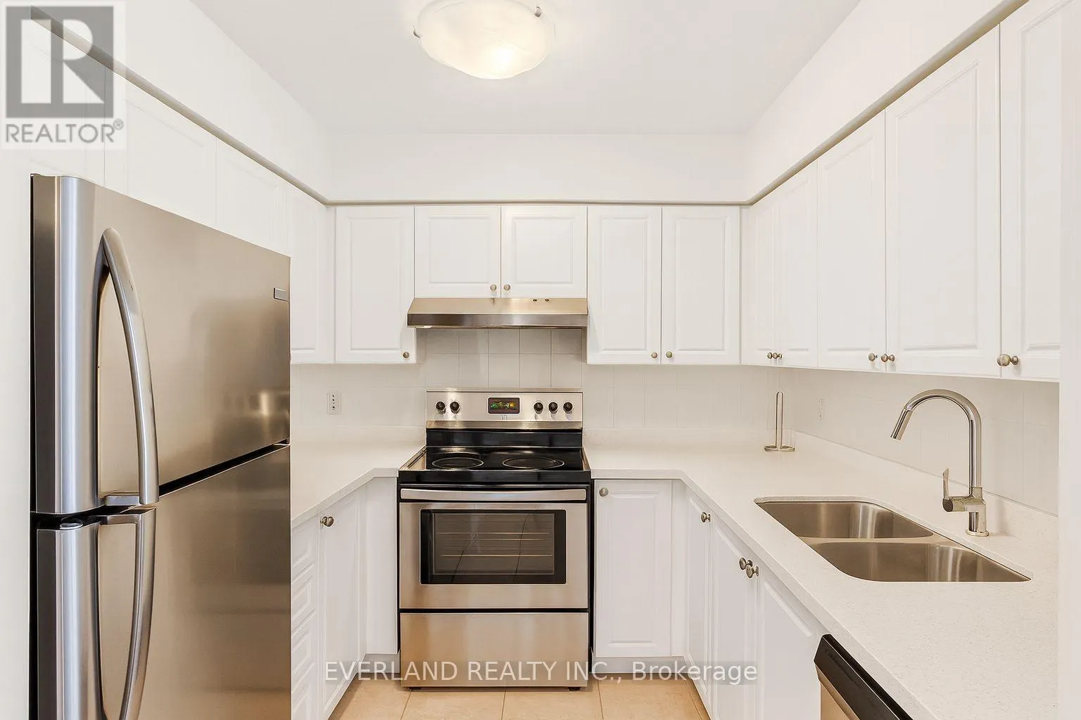 2306 - 35 FINCH AVENUE E