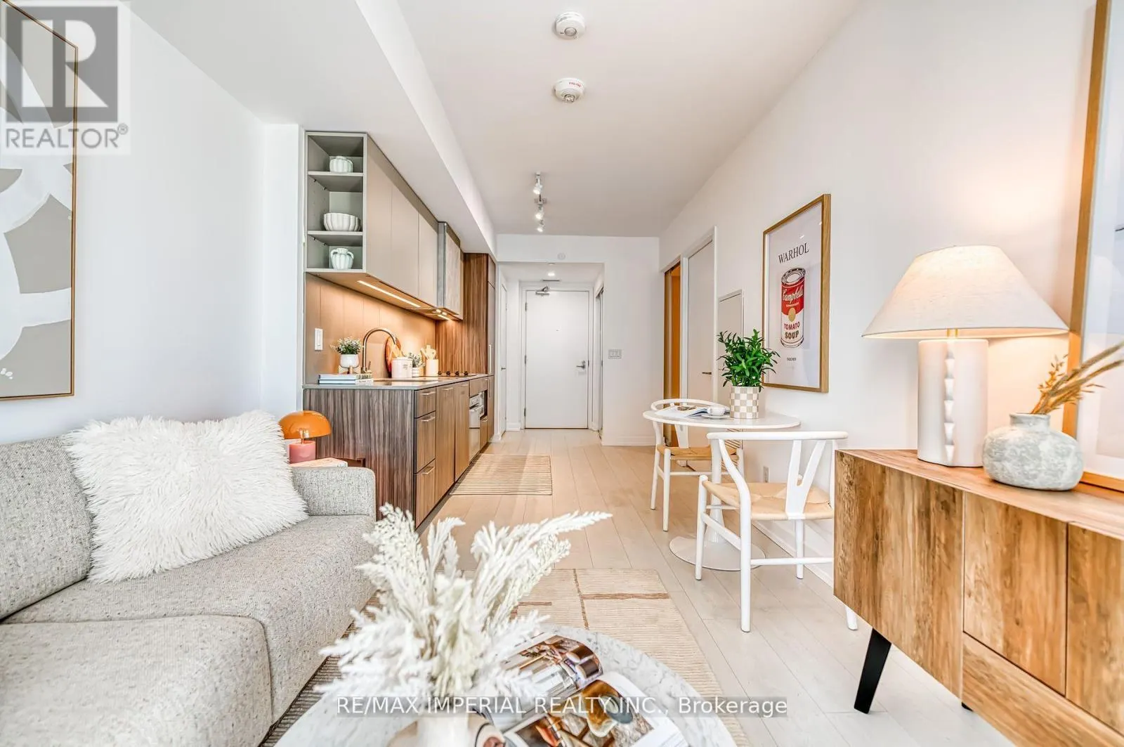 3202 - 19 WESTERN BATTERY ROAD