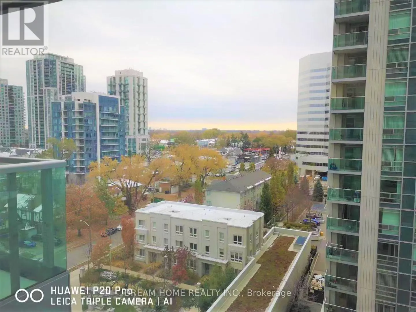 1005 - 17 ANNDALE DRIVE E