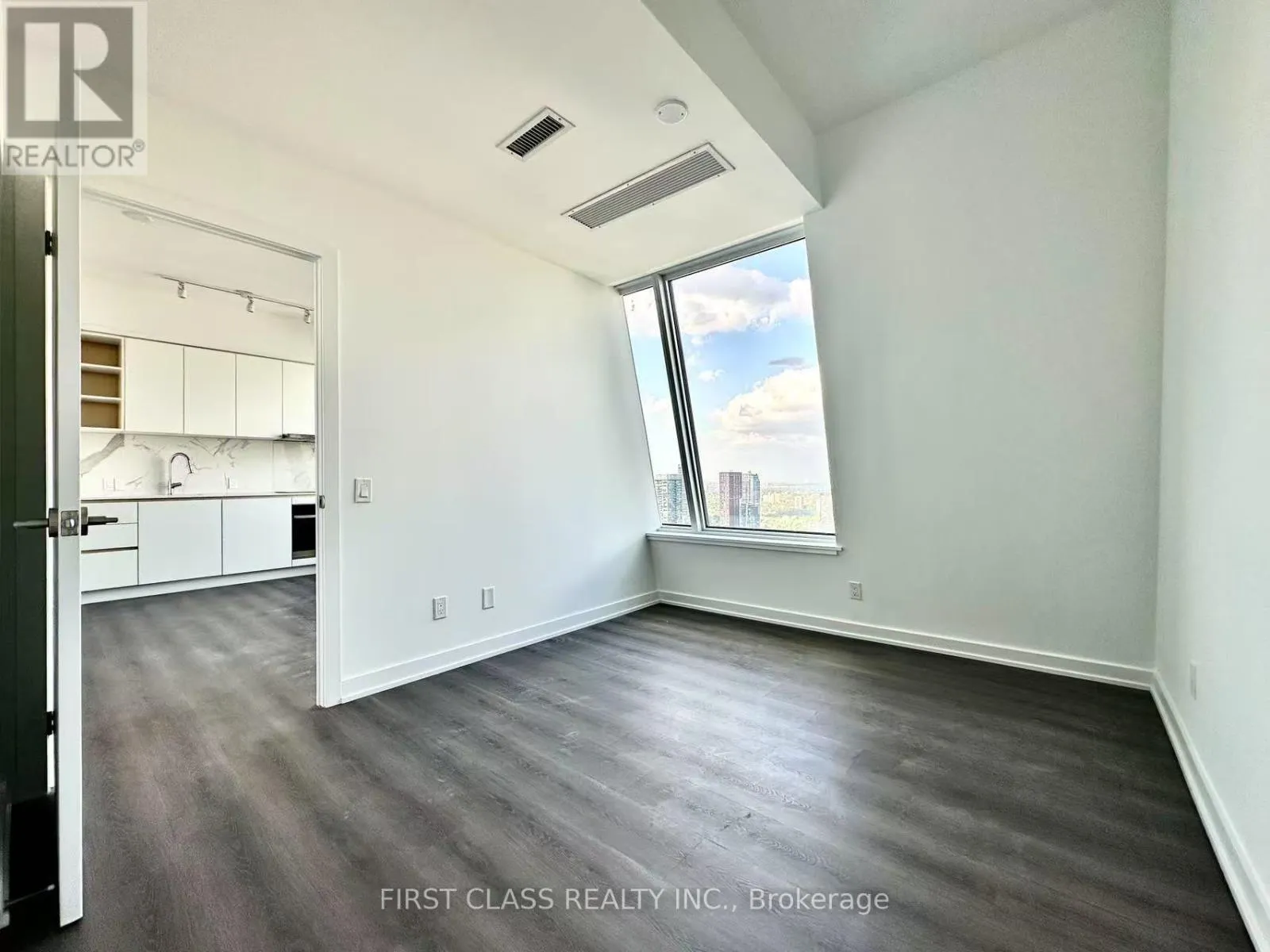 LPH06 - 8 WELLESELY STREET