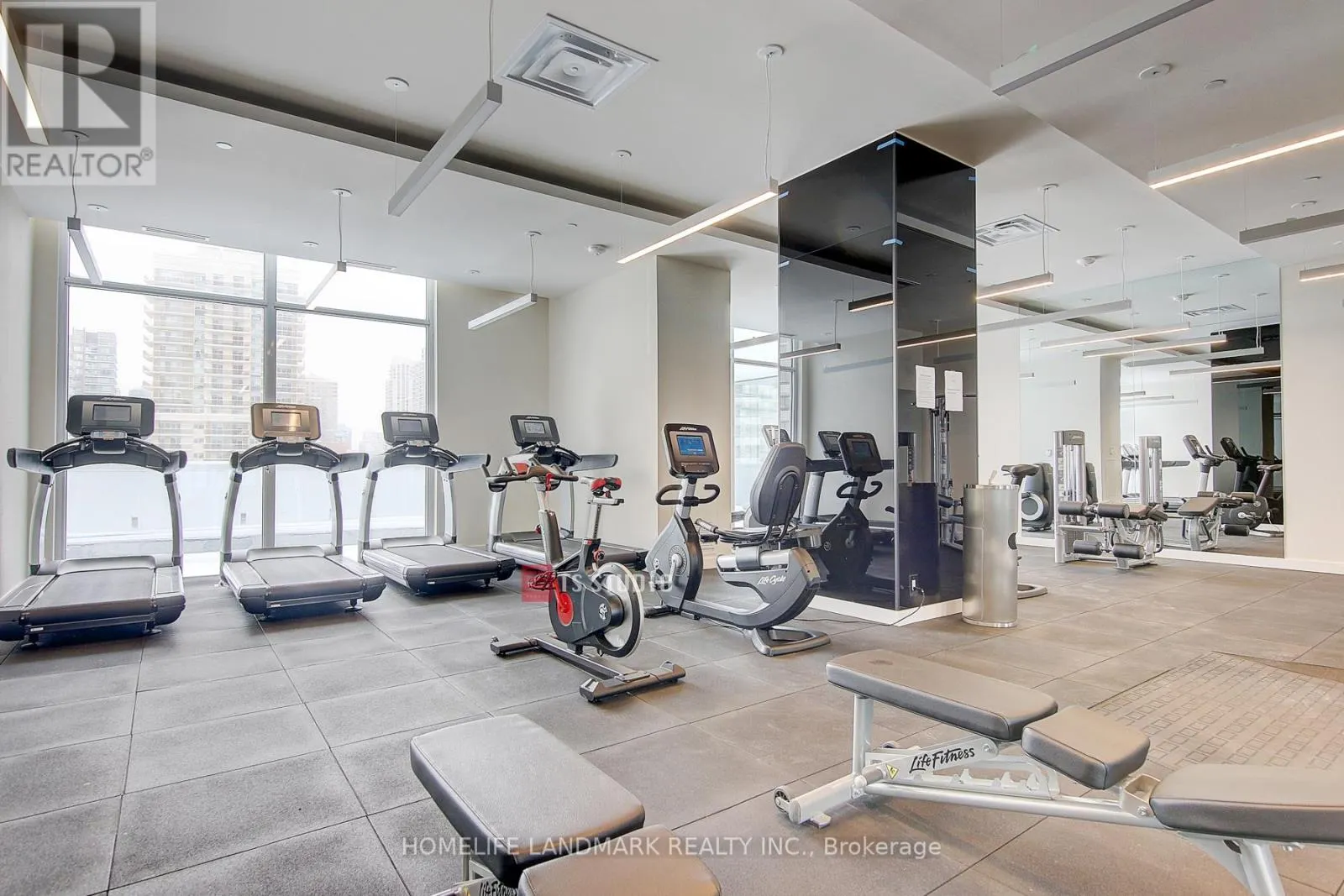 1312 - 5180 YONGE STREET