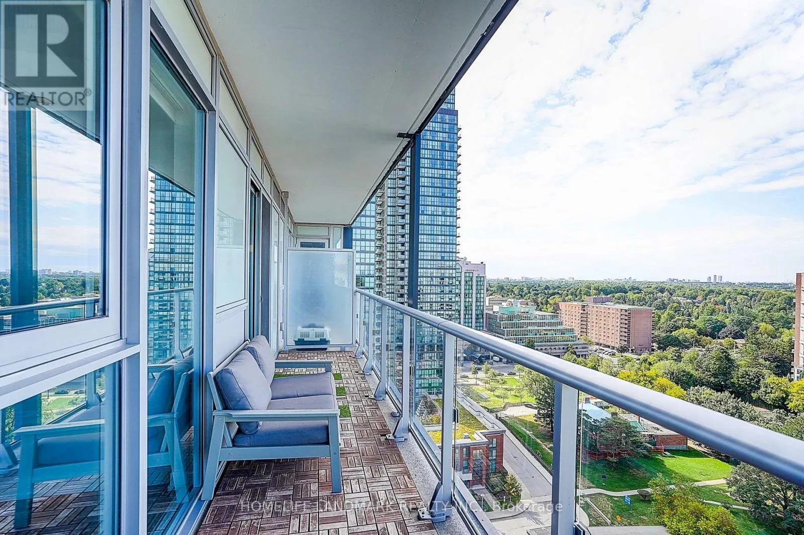 1312 - 5180 YONGE STREET