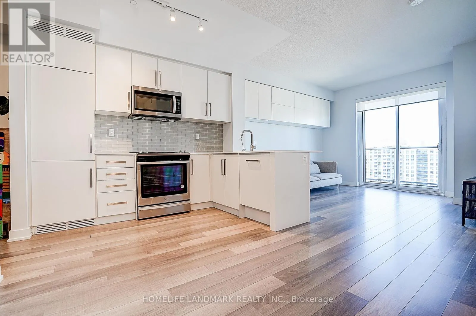 1312 - 5180 YONGE STREET