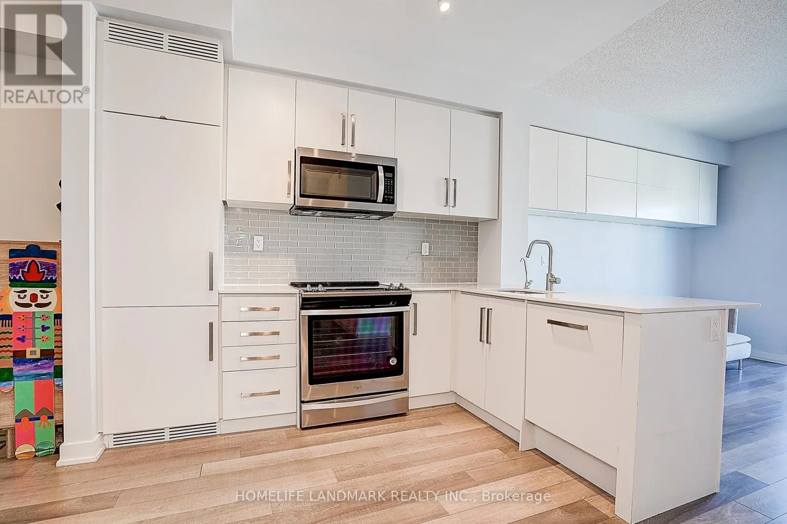 1312 - 5180 YONGE STREET