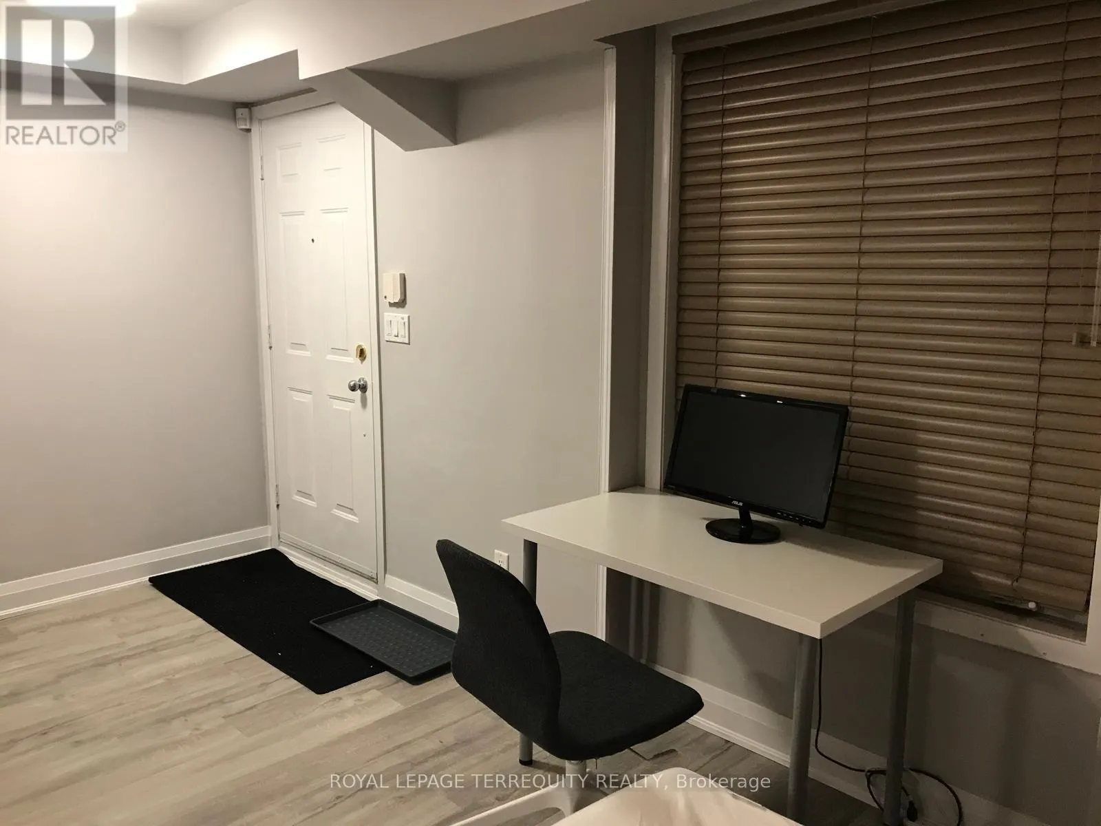 112 - 415 JARVIS STREET