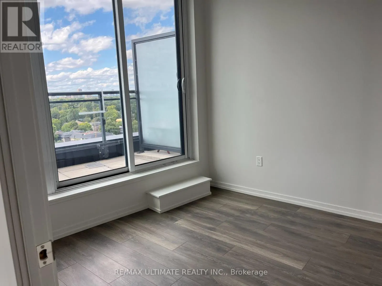 PH 1312 - 3237 BAYVIEW AVENUE