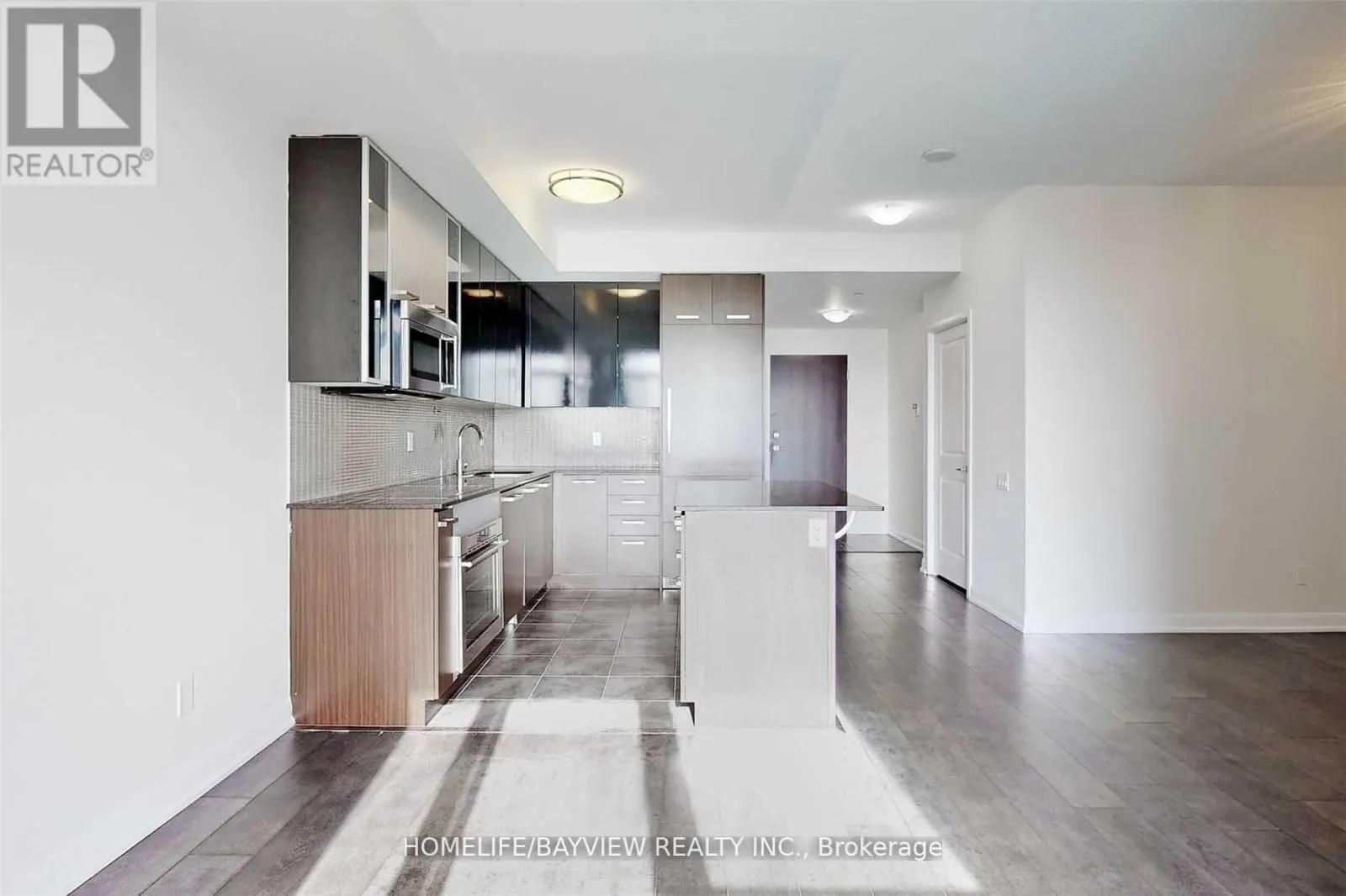 LPH201 - 5168 YONGE STREET