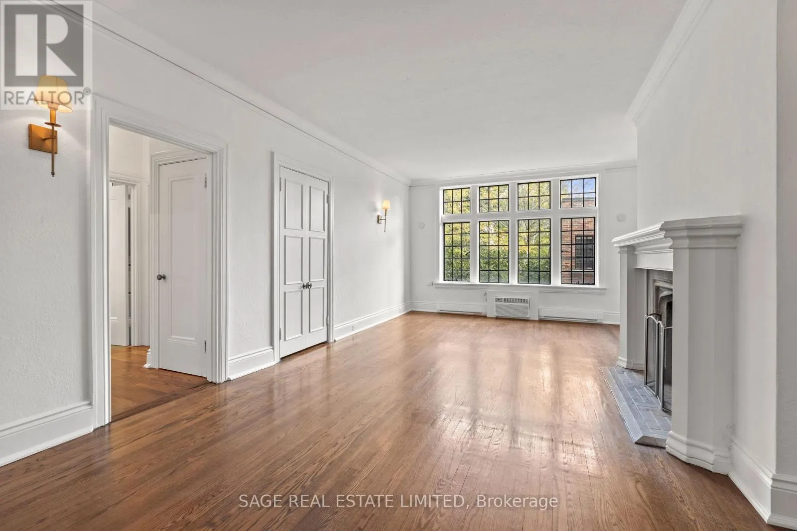 102 - 150 BALMORAL AVENUE