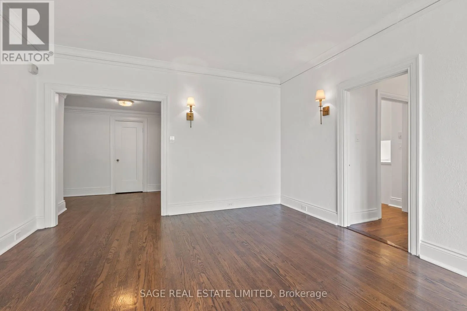 102 - 150 BALMORAL AVENUE