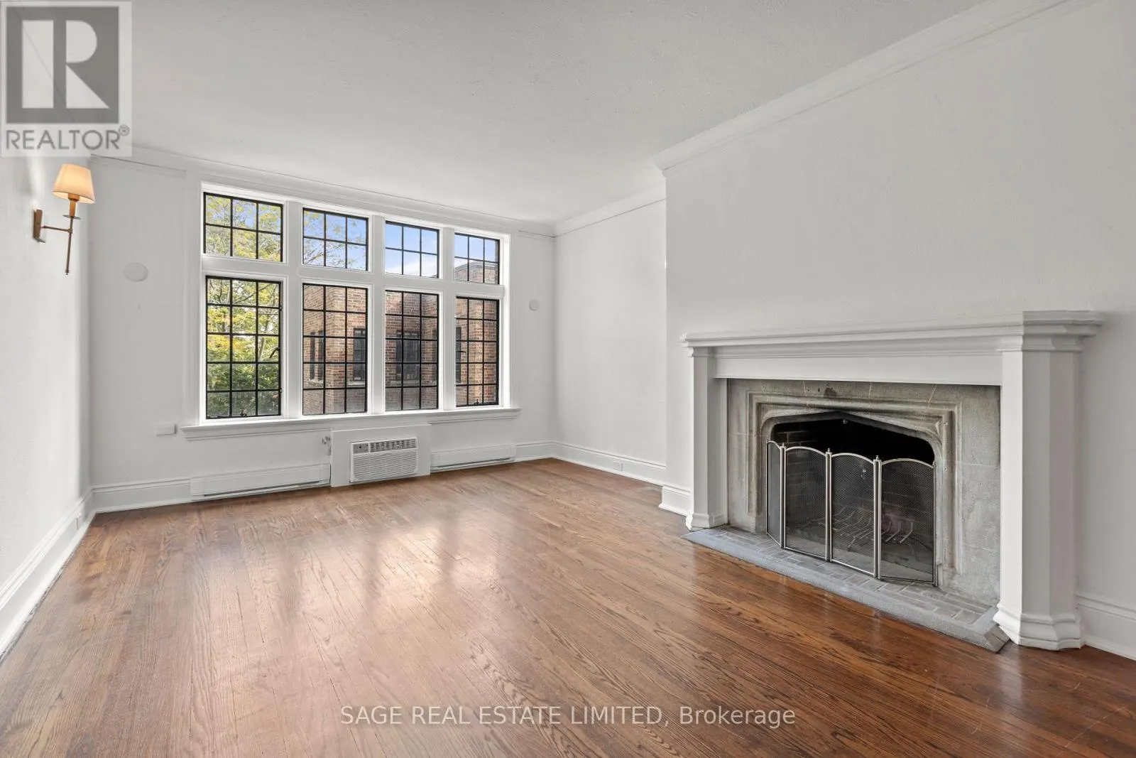 102 - 150 BALMORAL AVENUE