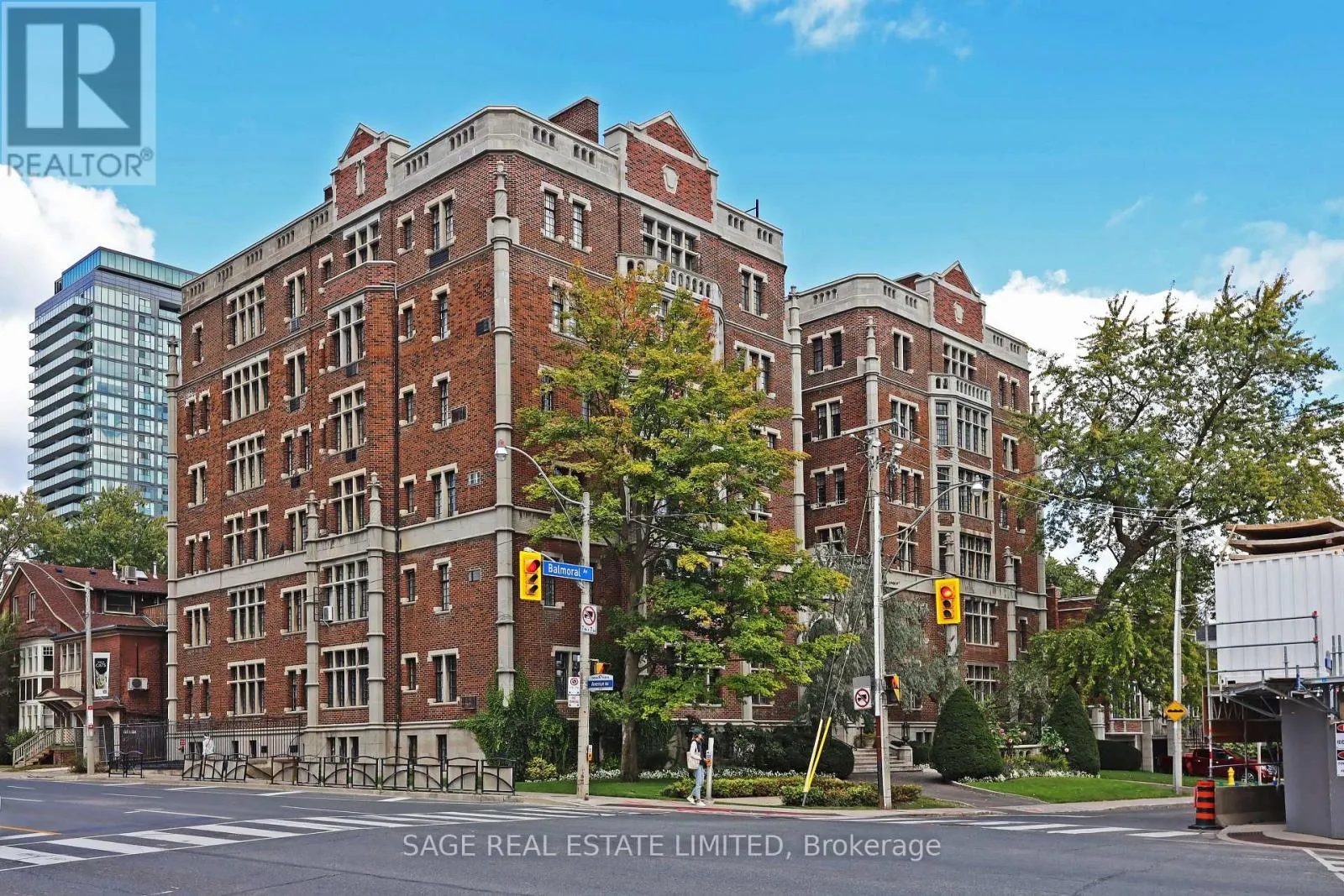 102 - 150 BALMORAL AVENUE
