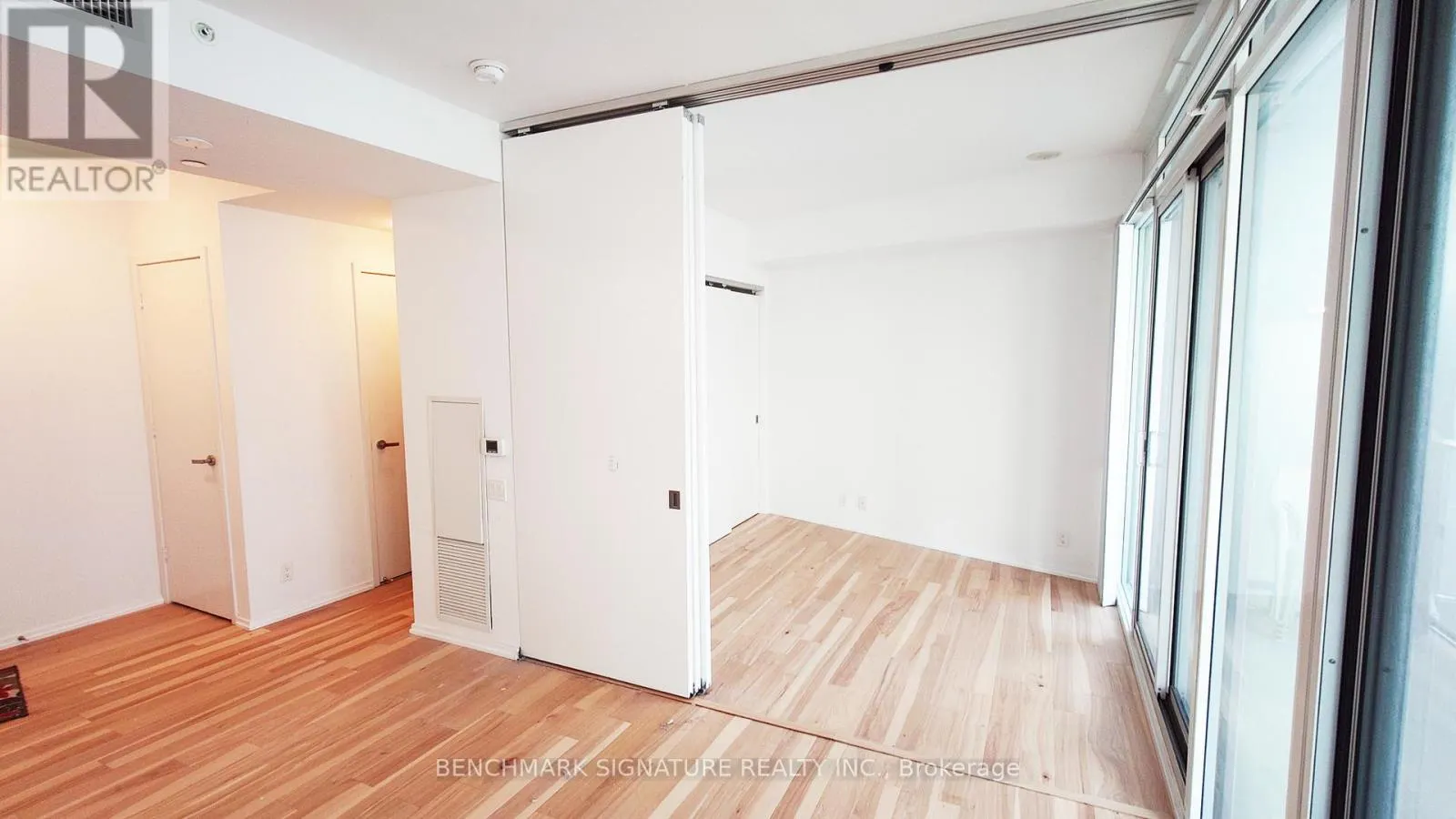612 - 125 PETER STREET