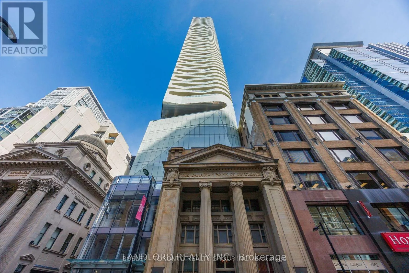 4309 - 197 YONGE STREET
