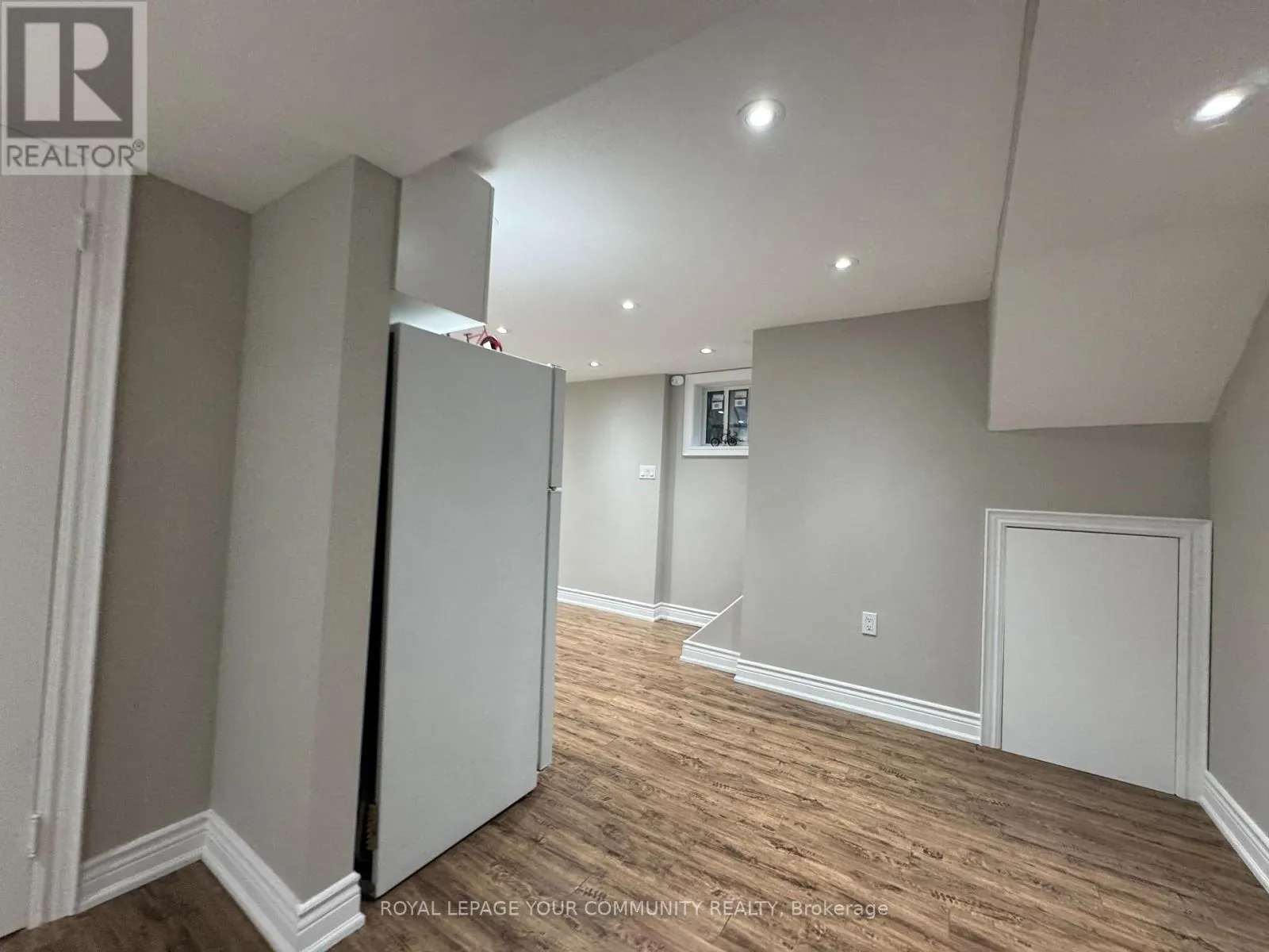 120 HARLANDALE AVENUE W