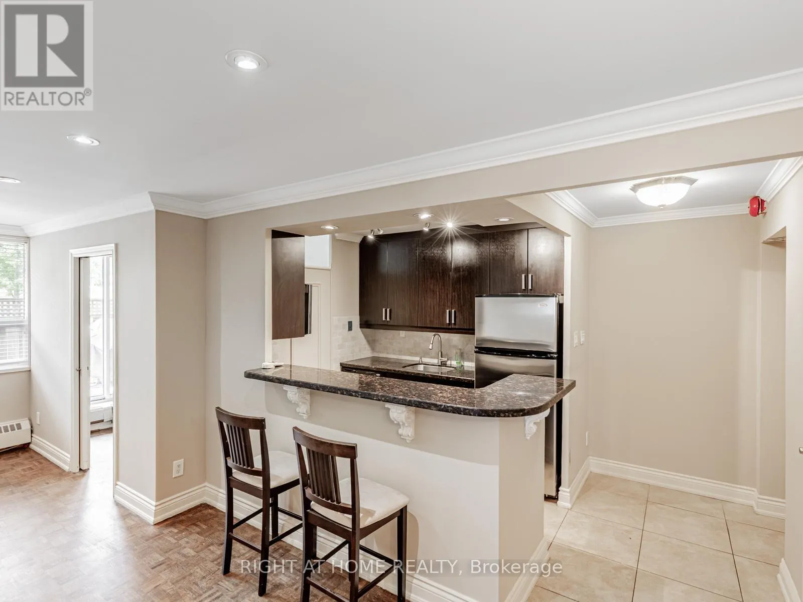 104 - 71 JONESVILLE CRESCENT