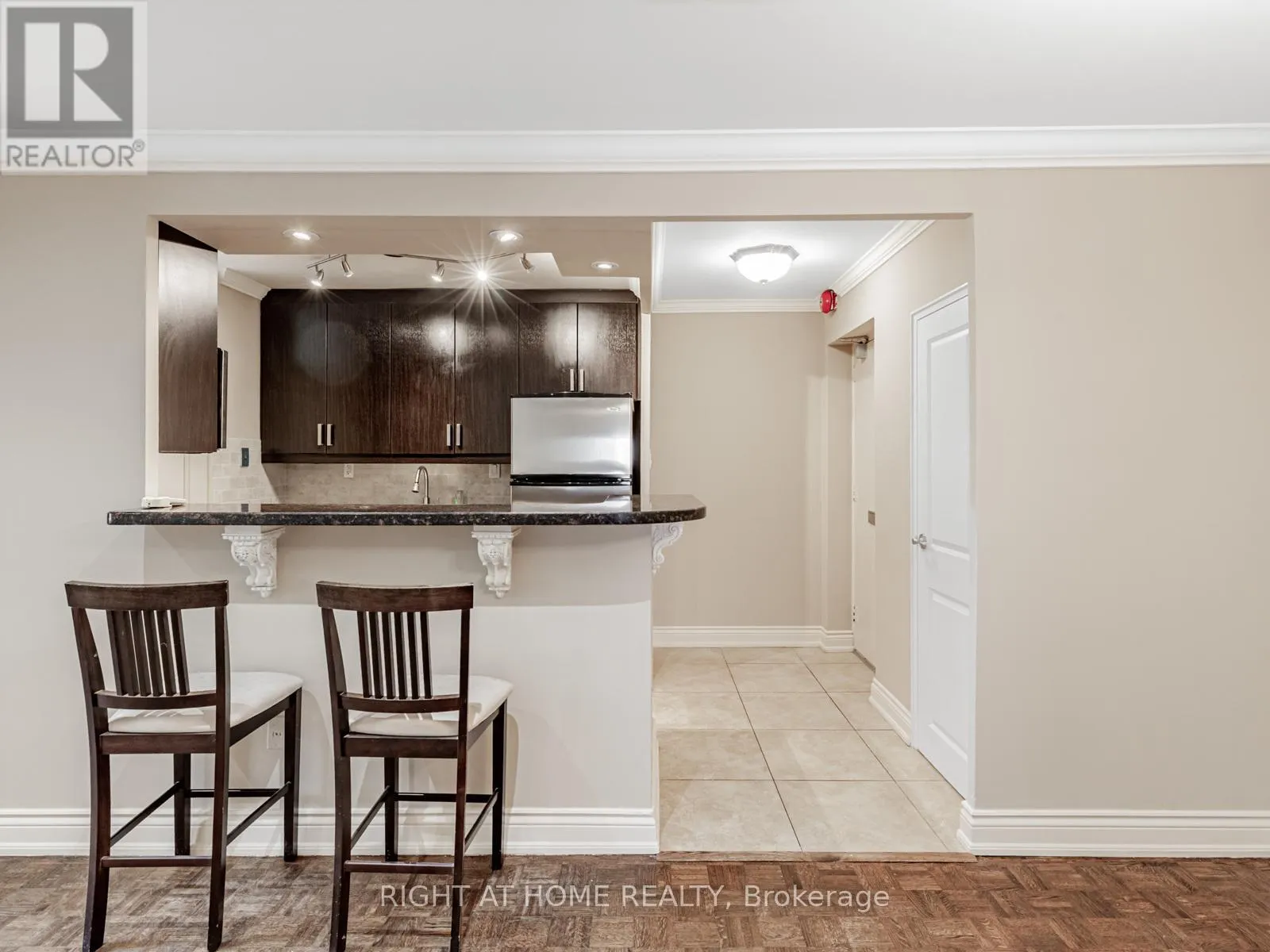 104 - 71 JONESVILLE CRESCENT