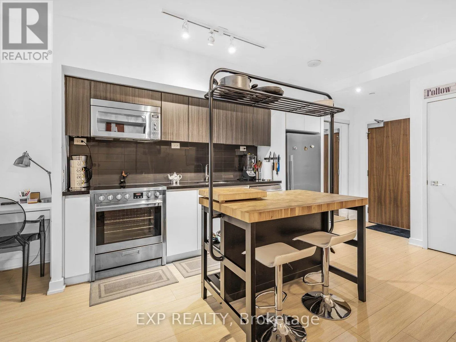 116 - 75 QUEENS WHARF ROAD