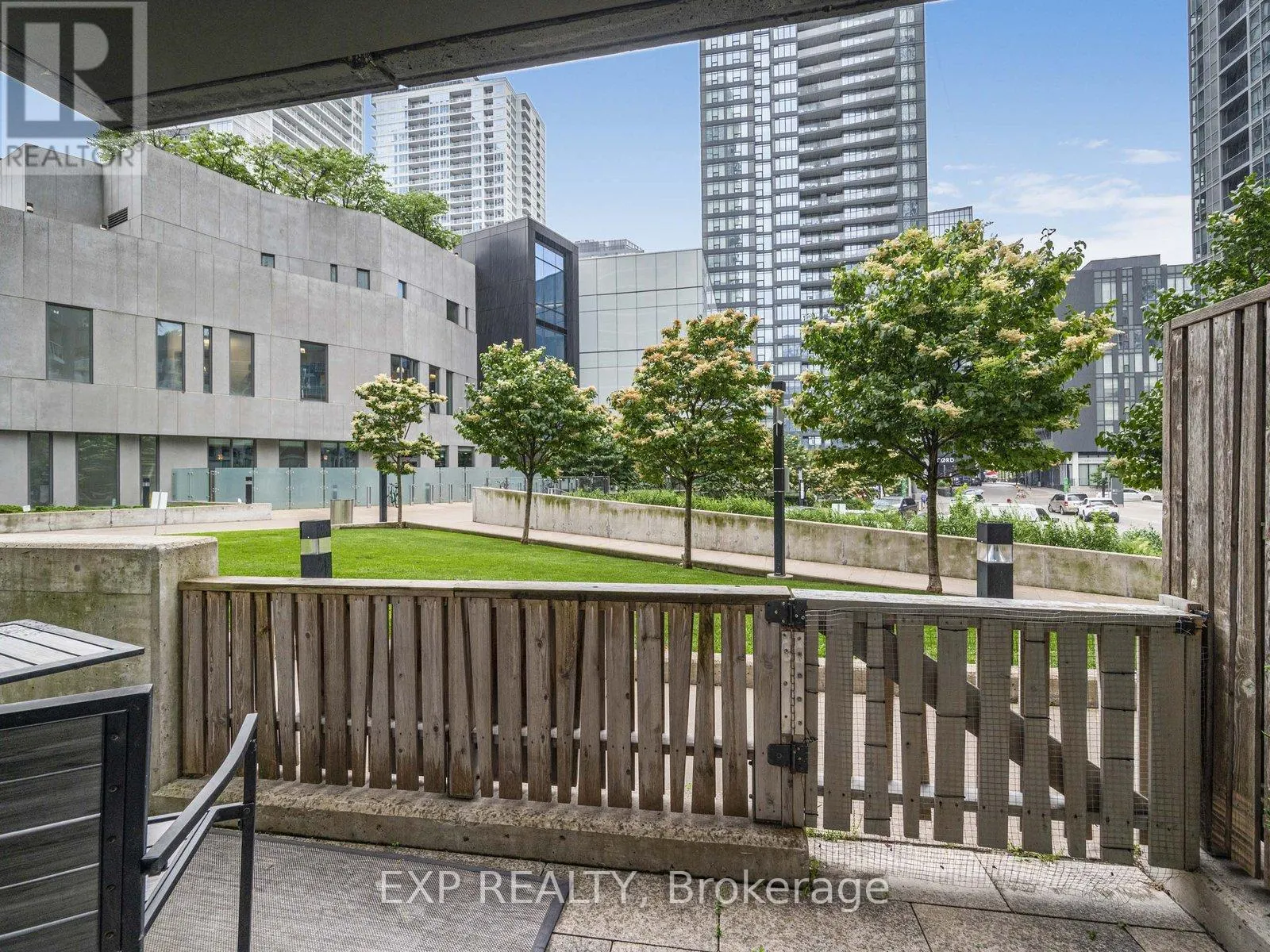 116 - 75 QUEENS WHARF ROAD
