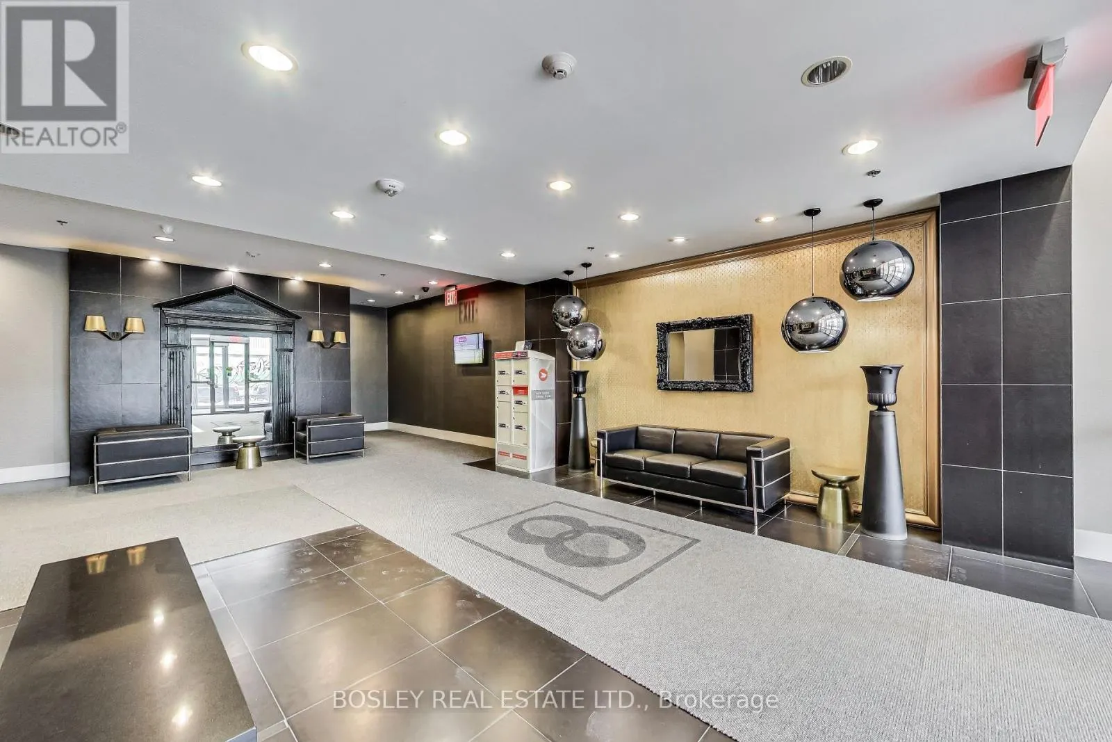 403 - 8 GLADSTONE AVENUE