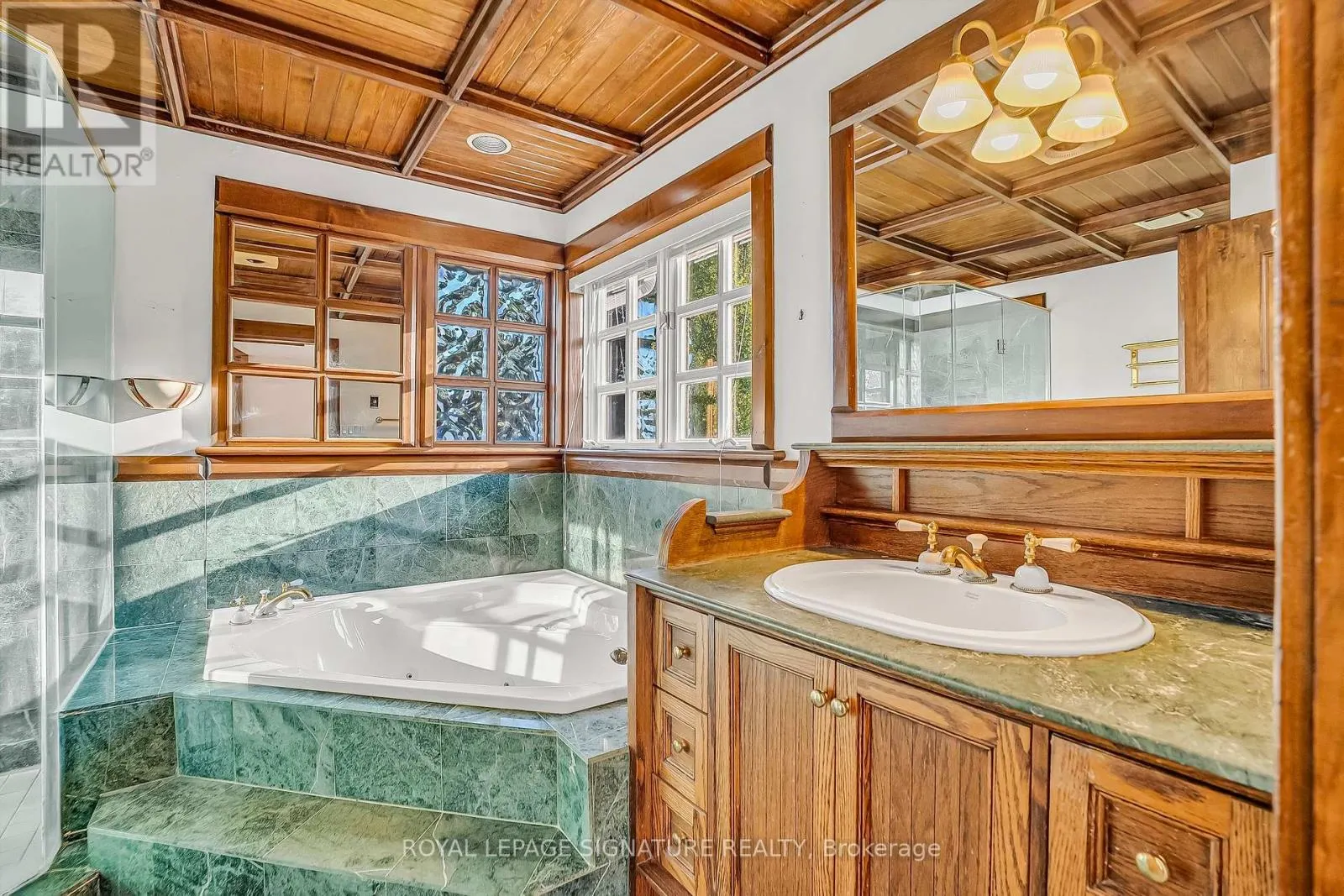 6 CROSSBURN DRIVE