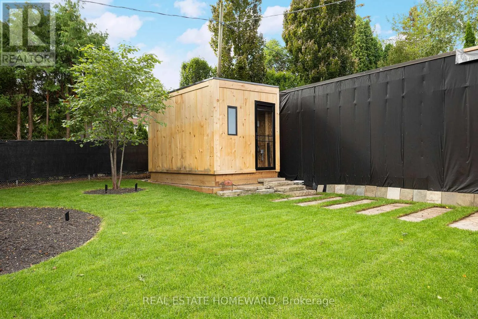 315 ROSE PARK DRIVE