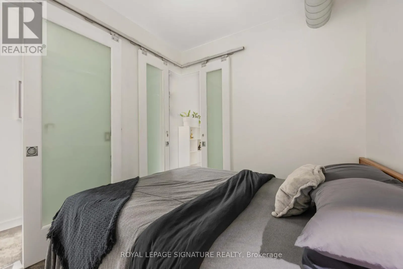 B05 - 135 DALHOUSIE STREET