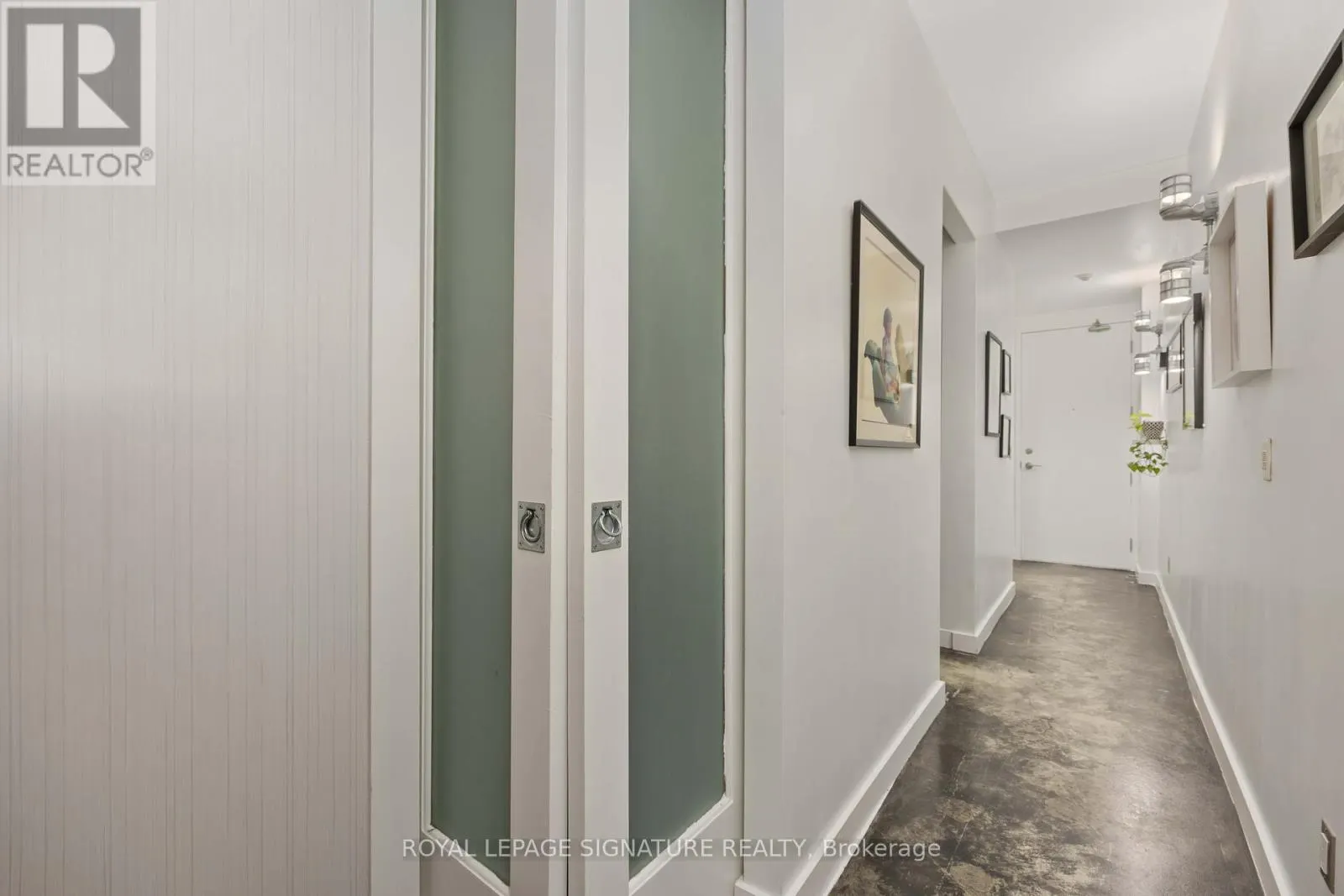 B05 - 135 DALHOUSIE STREET