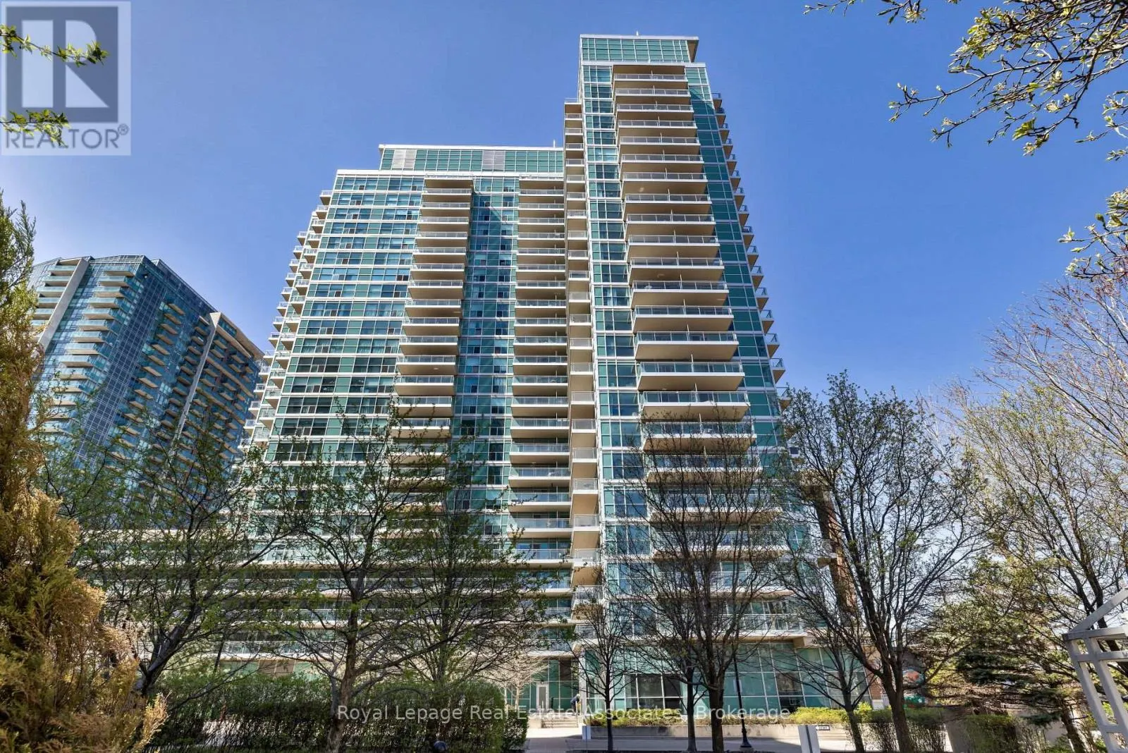 1203 - 100 WESTERN BATTERY ROAD